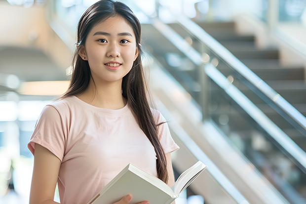 我有高中毕业证 但是不不是应届毕业生能上大学吗？